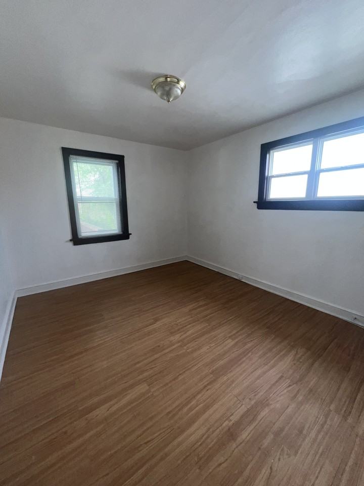 8955 Mayfield Ct #1 - Photo 7 of 10