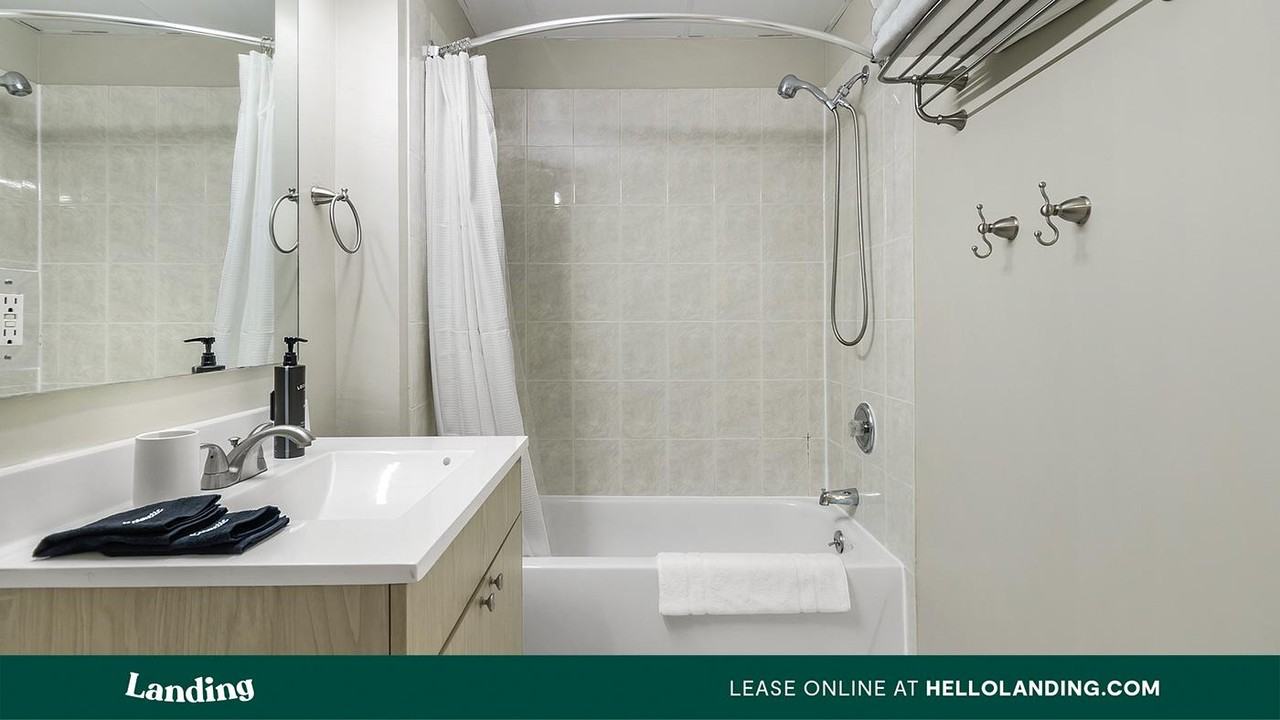 152 Temple Street - Photo 5 of 50