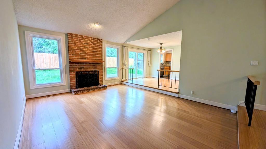 12935 Sw Conestoga Dr - Photo 2 of 33