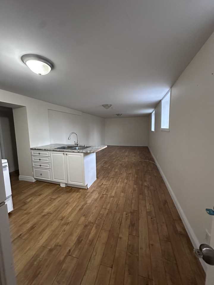 32 Shannon Street - Photo 3 of 11