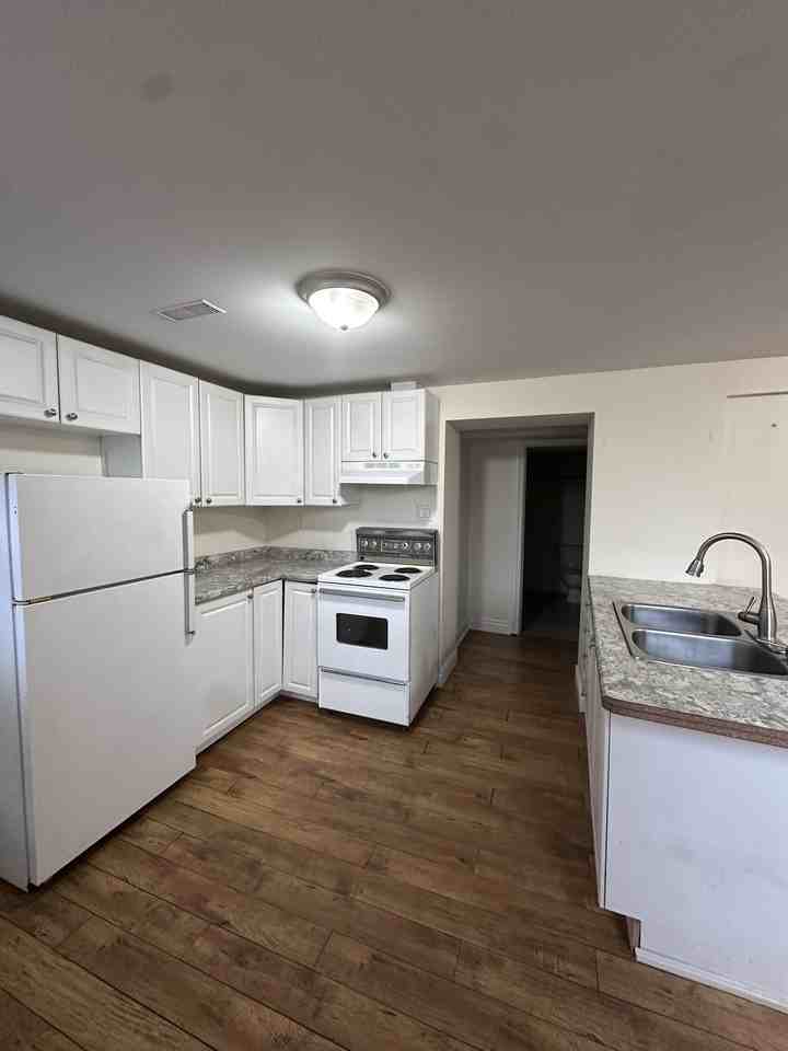 32 Shannon Street - Photo 4 of 11