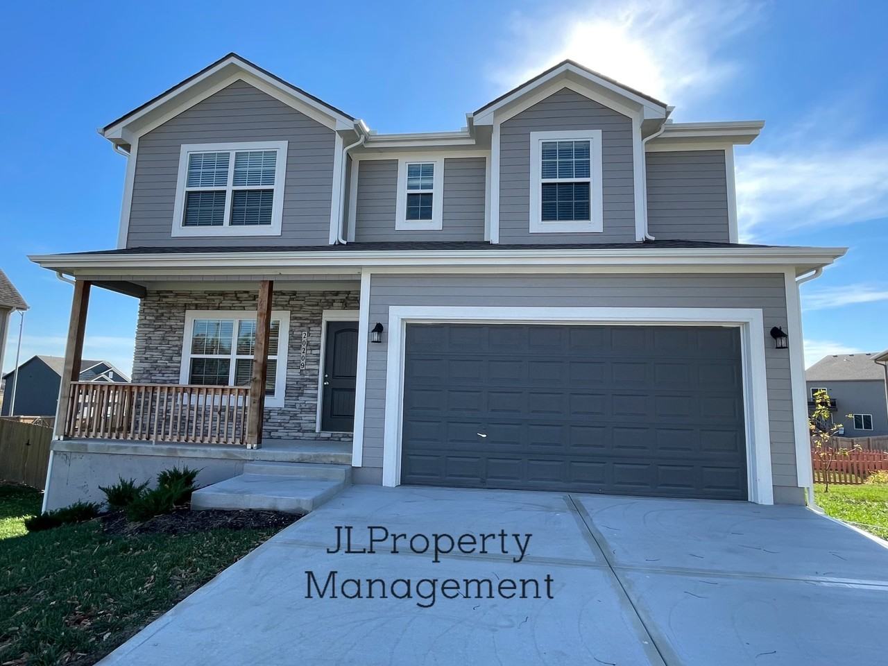 20209 E 23rd Ter Ct S - Photo 4 of 10