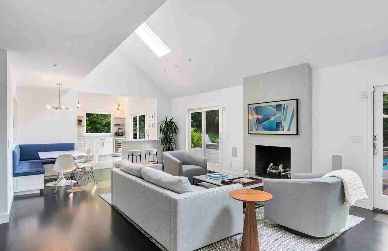 8 Fox Glove Rd - Photo 5 of 30