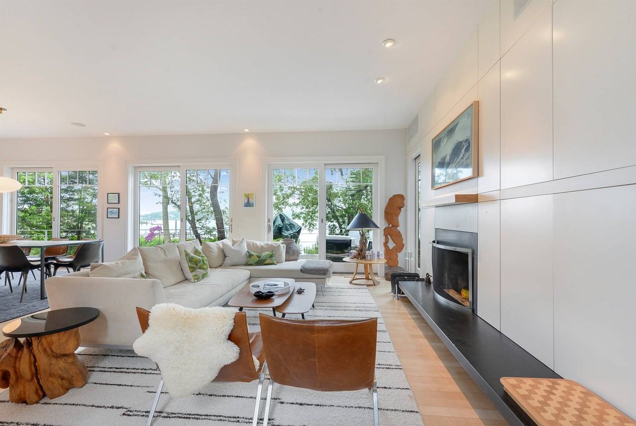 4 Long Point Rd - Photo 7 of 23