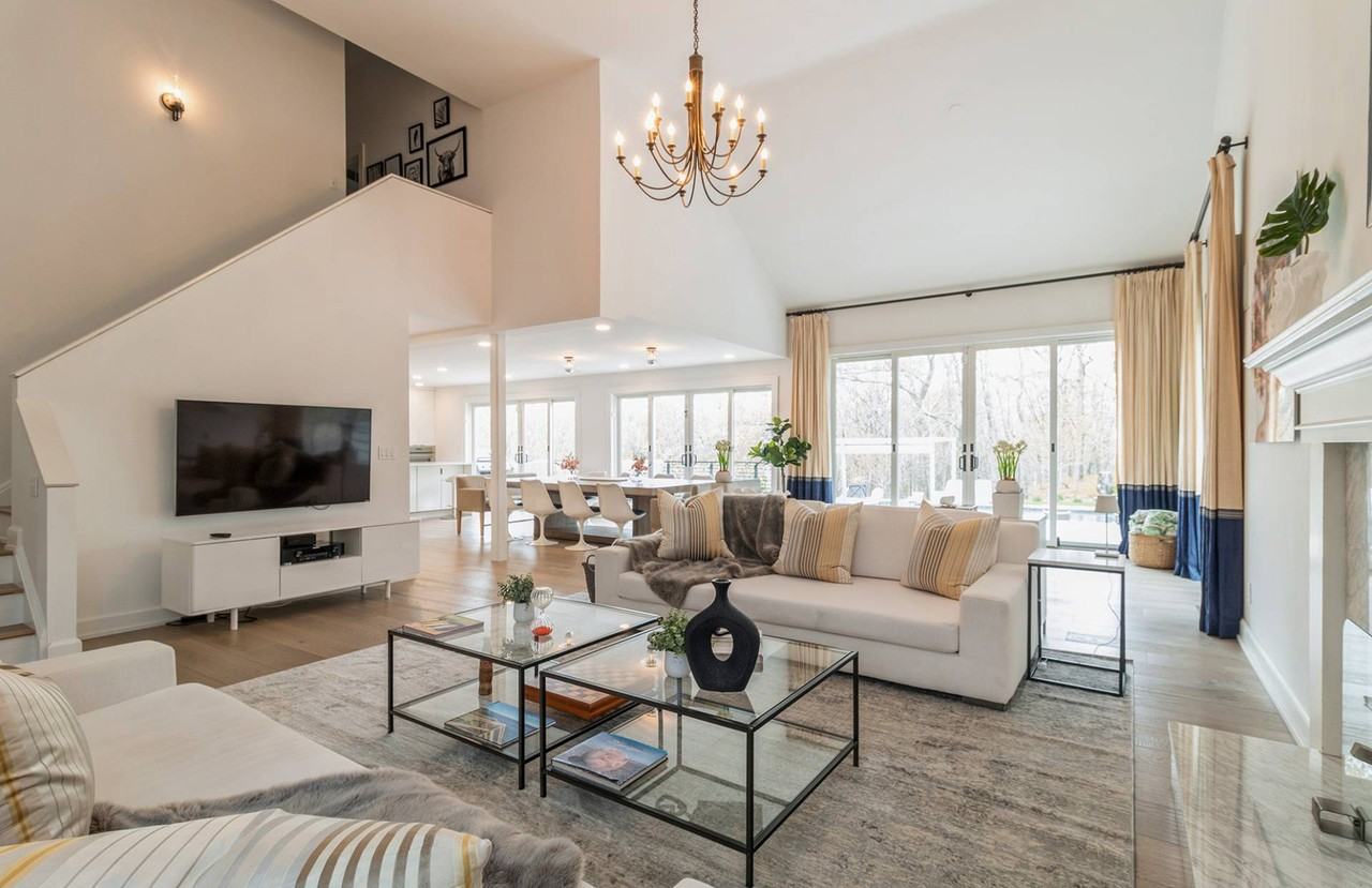 858 Old Sag Harbor Rd - Photo 6 of 30