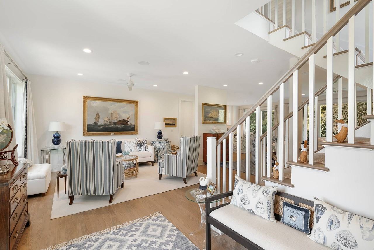 63 Middle Pond Rd - Photo 3 of 30