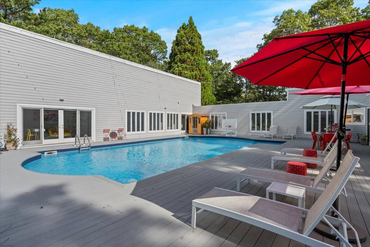 LAKEWOOD LANE - Photo 3 of 30