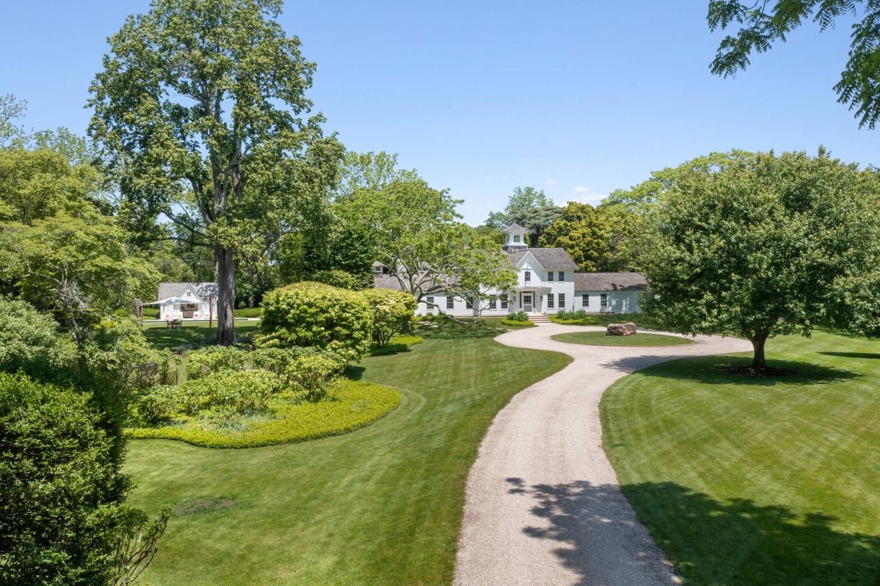 182 Church Ln - Photo 3 of 30