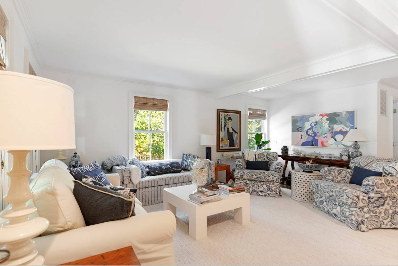 2863 Montauk Hwy - Photo 4 of 30