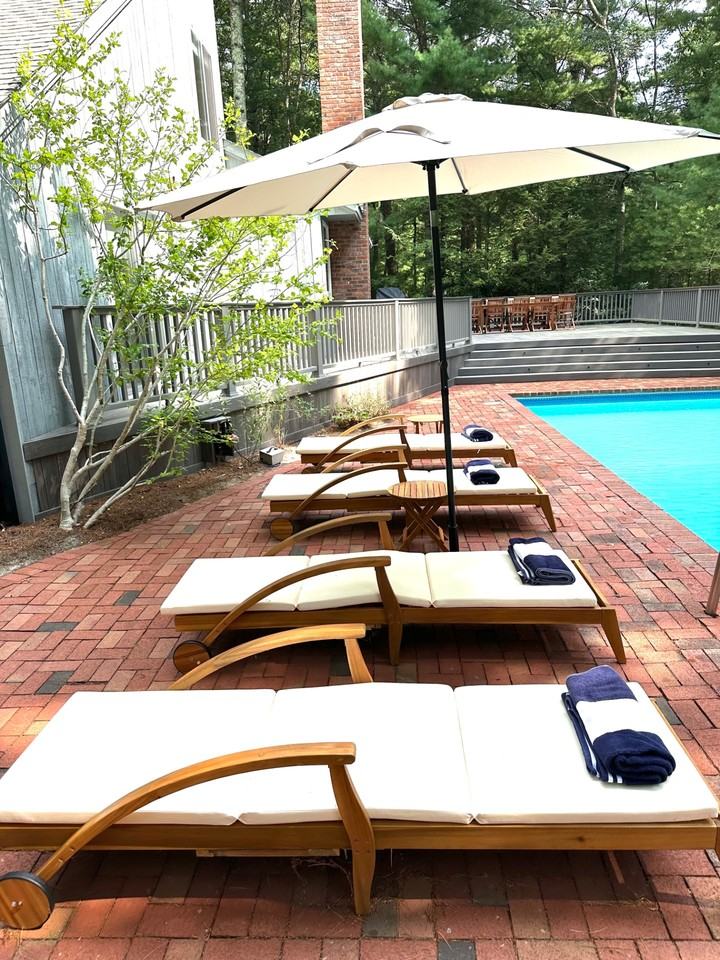 33 Oak Hill Ln - Photo 4 of 19