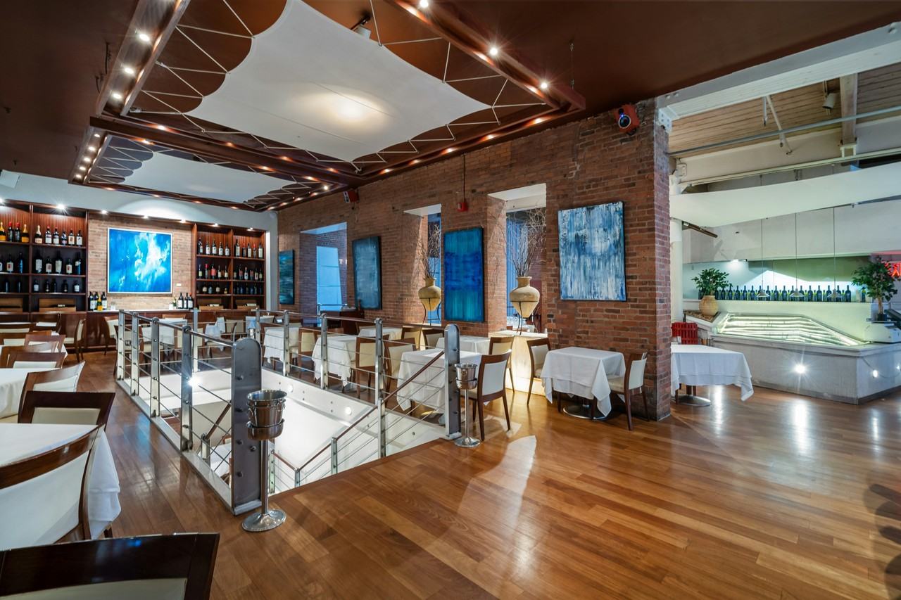 179 Franklin St - Photo 3 of 6