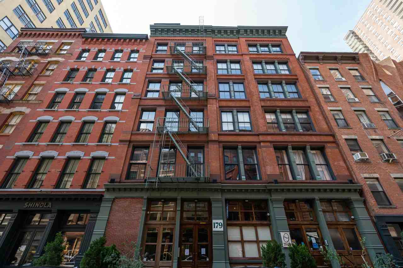 179 Franklin St - Photo 6 of 6