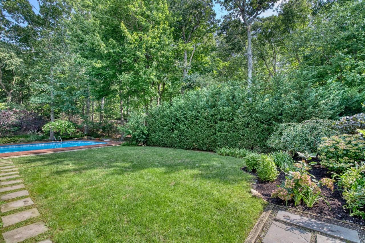 5 Scrimshaw Dr - Photo 4 of 26