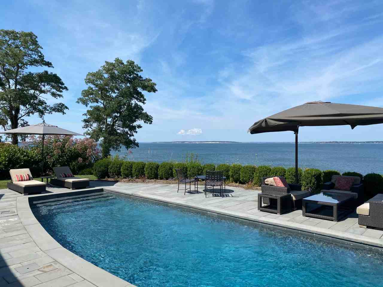 1 Bay Bluff Way - Photo 4 of 22