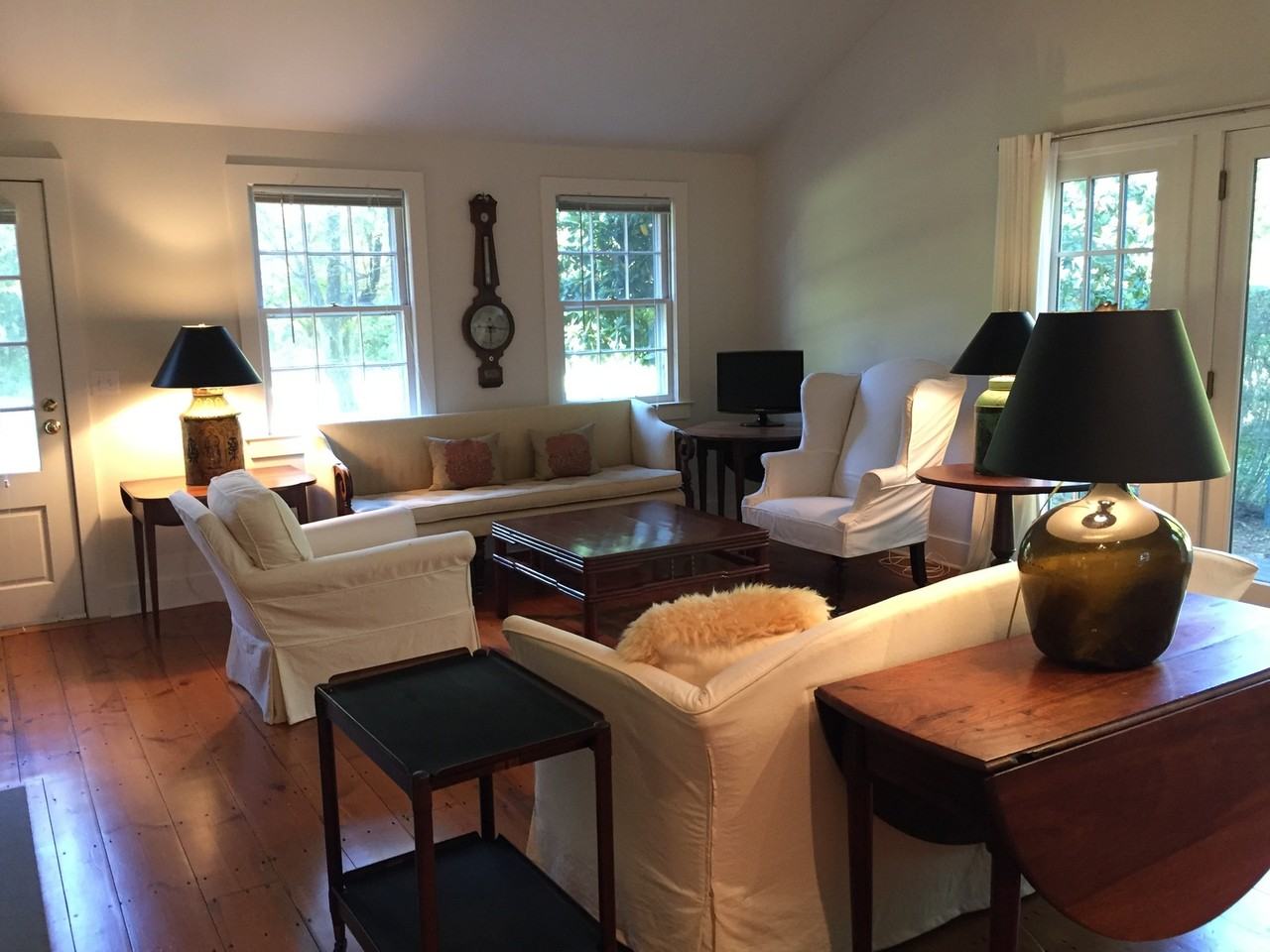 SEELY LANE - Photo 6 of 14