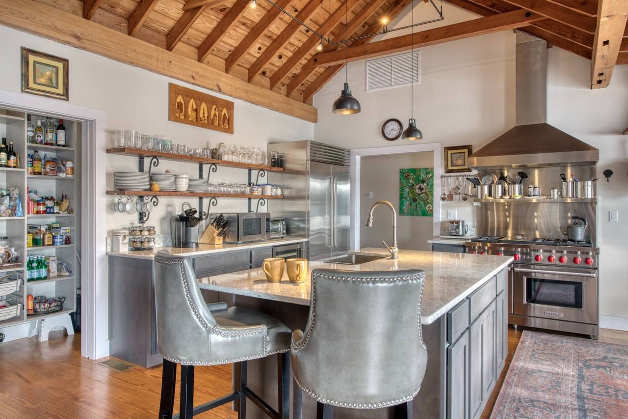 24 S Midway Rd - Photo 7 of 30