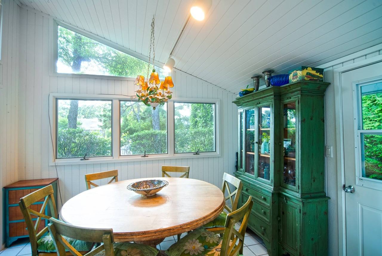 45 Hampton Ln - Photo 5 of 15