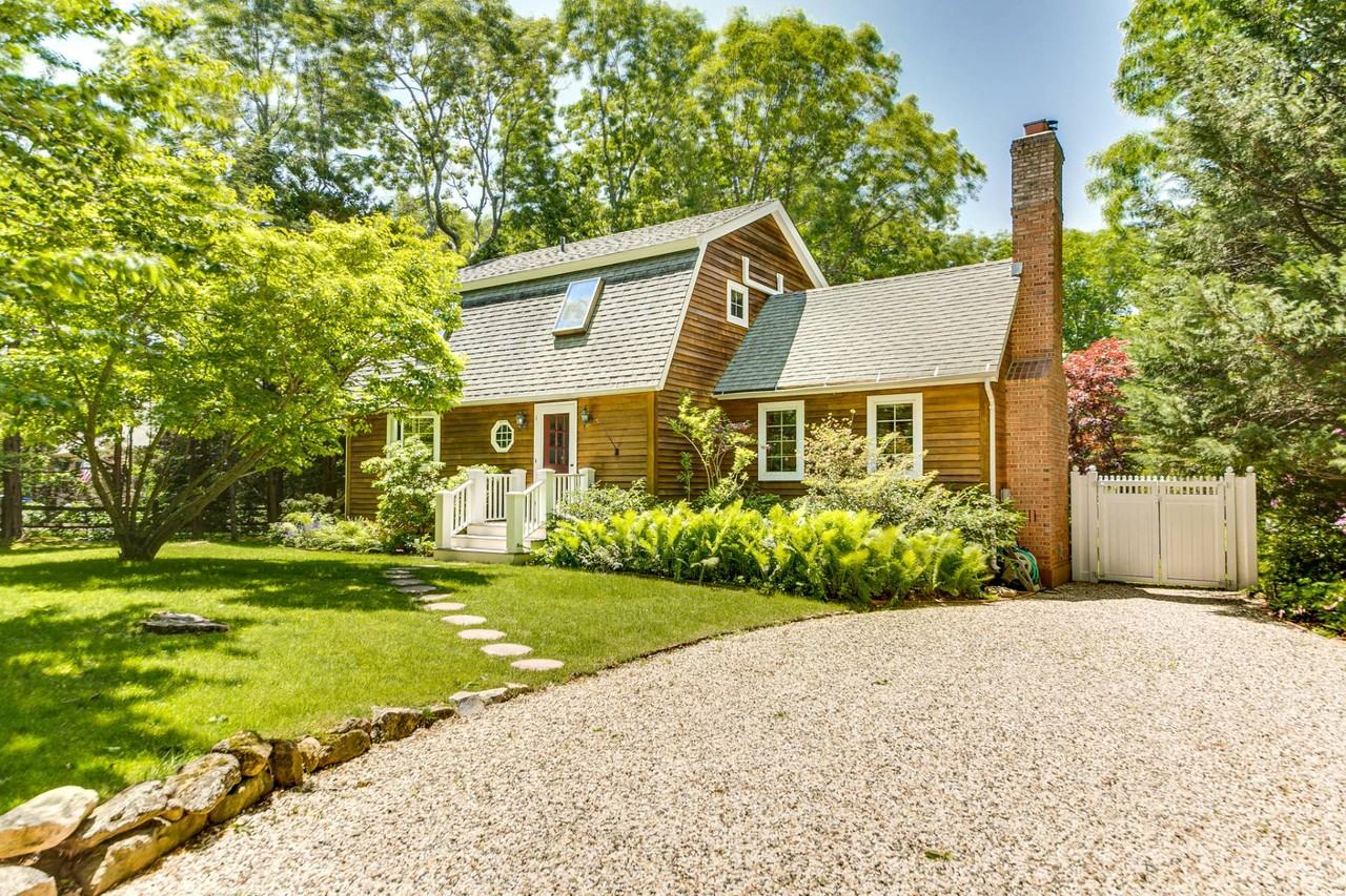 46 Archibald Way - Photo 2 of 24