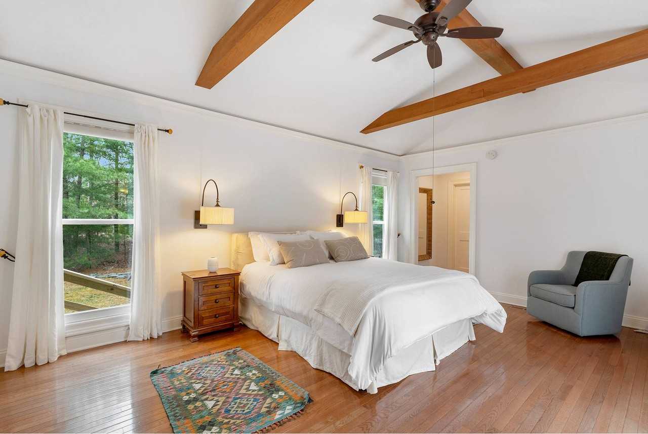 13 Diane Dr - Photo 7 of 15