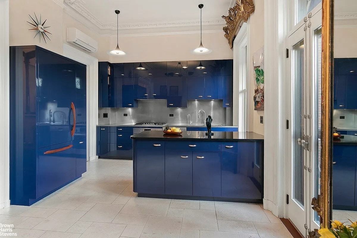 418 Pacific St #2 - Photo 3 of 14