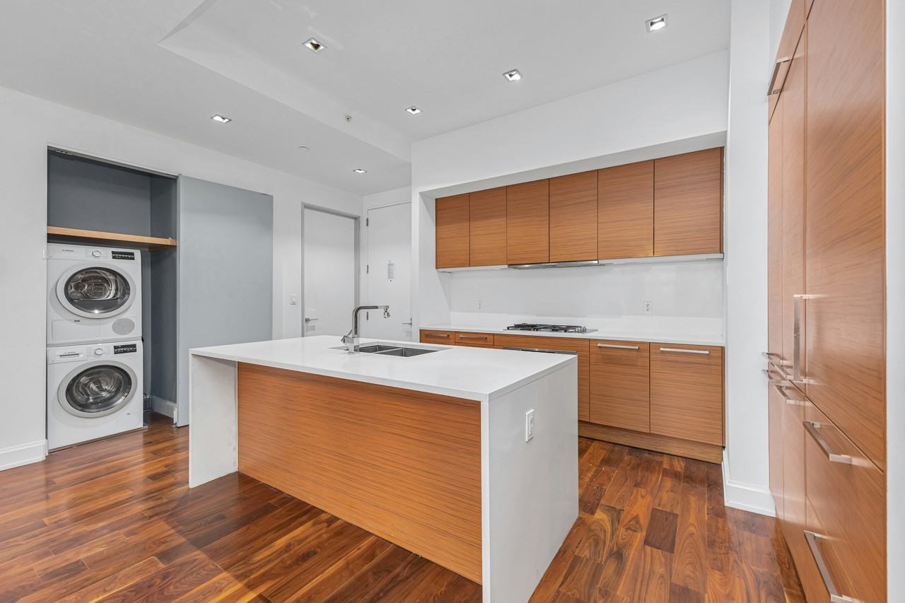 140 W 22nd St #7B - Photo 5 of 13