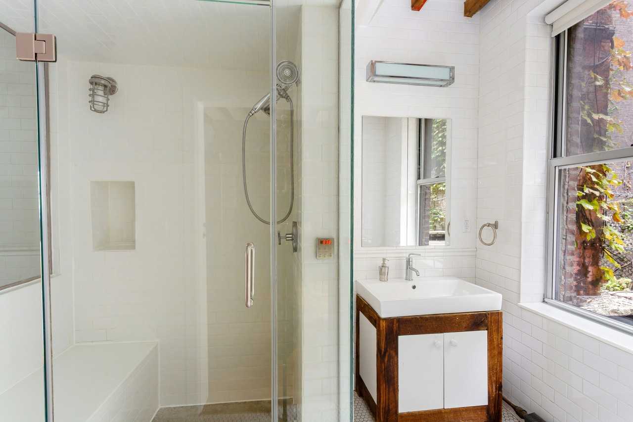 23 Prince St #2 - Photo 7 of 9