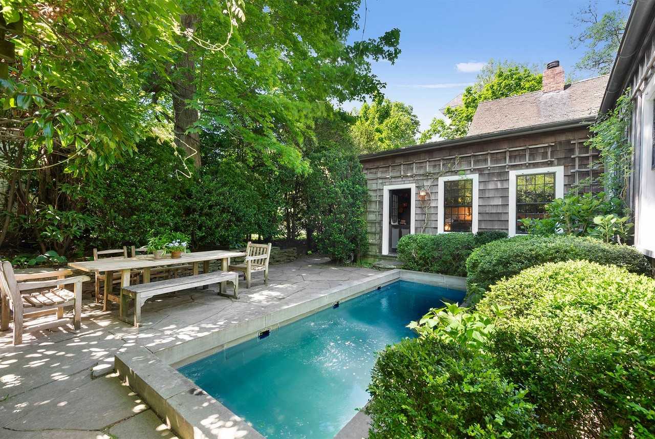 47 Madison St - Photo 5 of 24