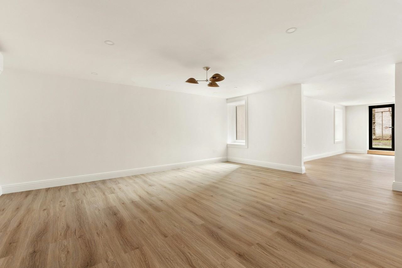 206 Malcolm X Blvd #1 - Photo 5 of 13