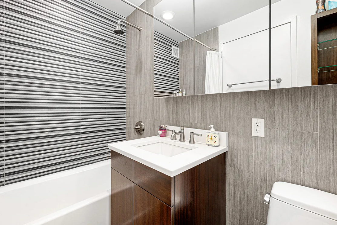 215 Avenue B #2B - Photo 7 of 10