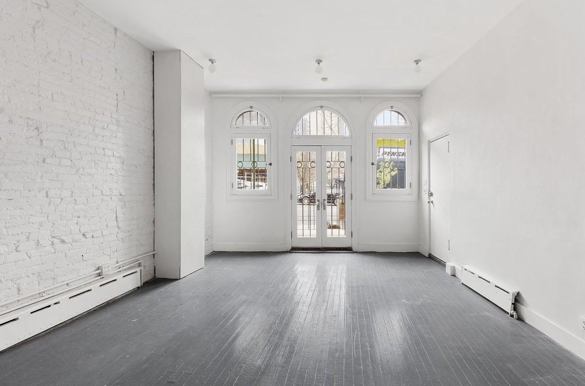 101 Grand St #COMM - Photo 3 of 10