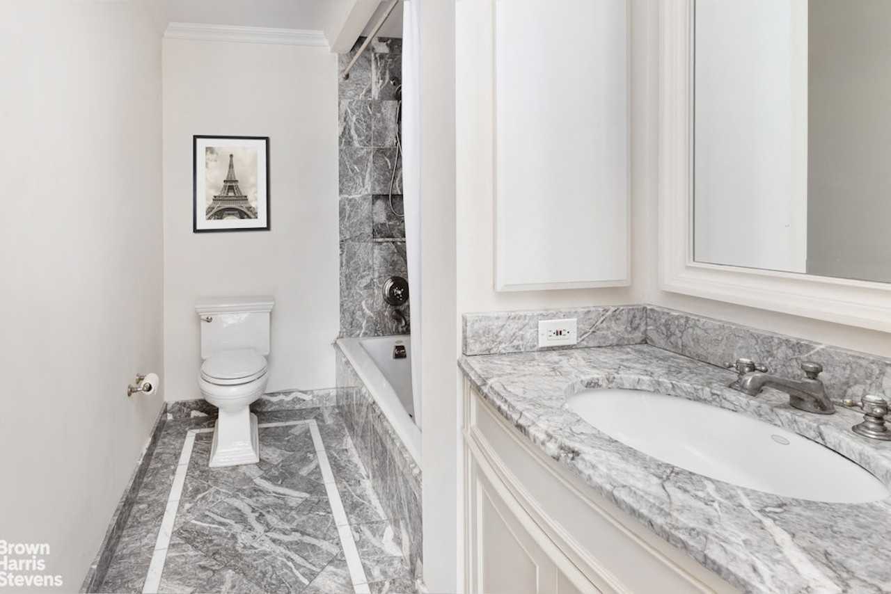 502 Park Ave #11C - Photo 4 of 8