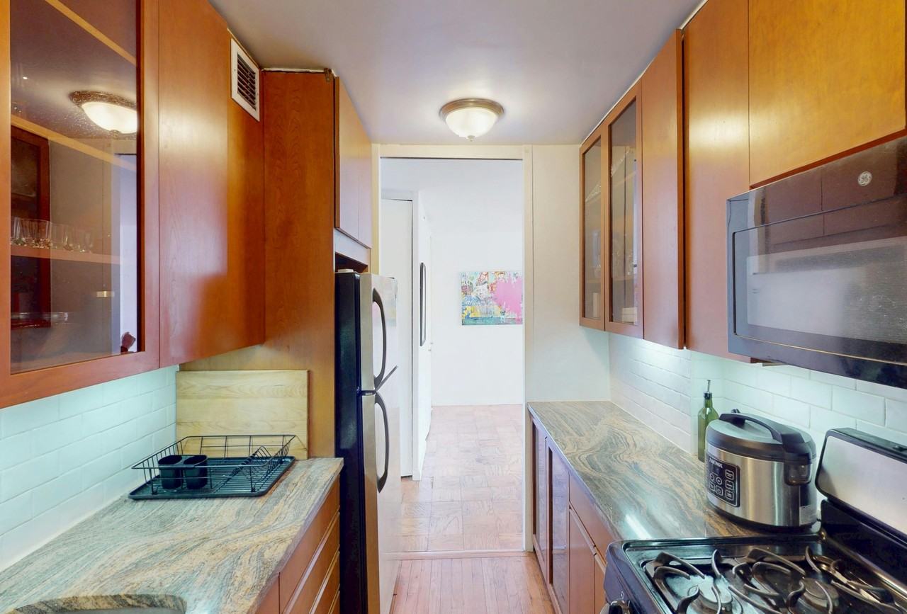 333 E 30th St #10J - Photo 5 of 21
