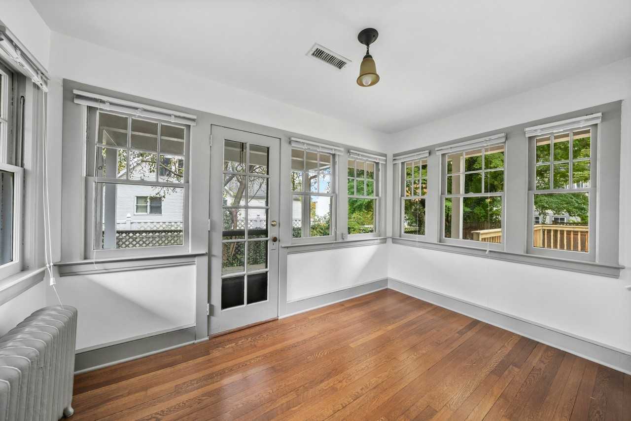 56 -58 GARD AVENUE - Photo 4 of 17