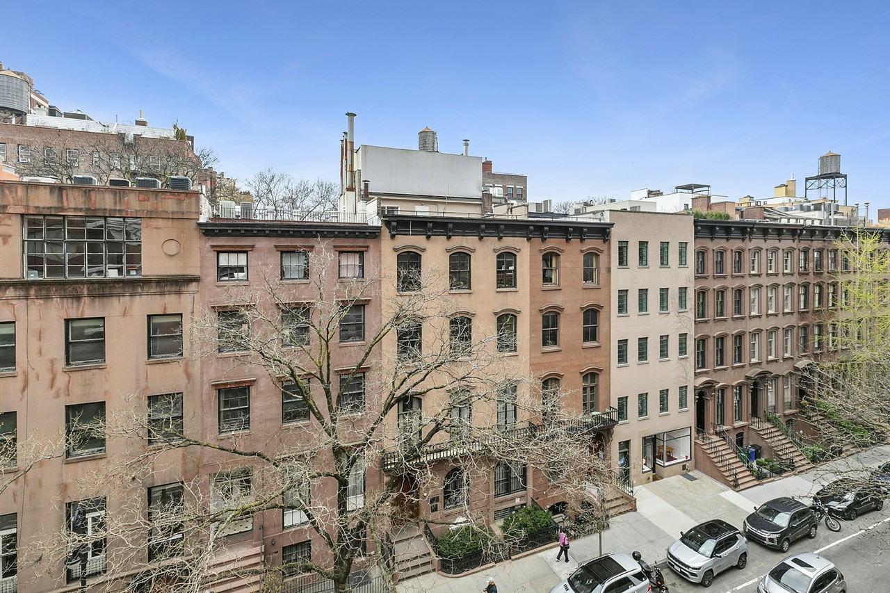 21 W 12th St #4A - Photo 4 of 7