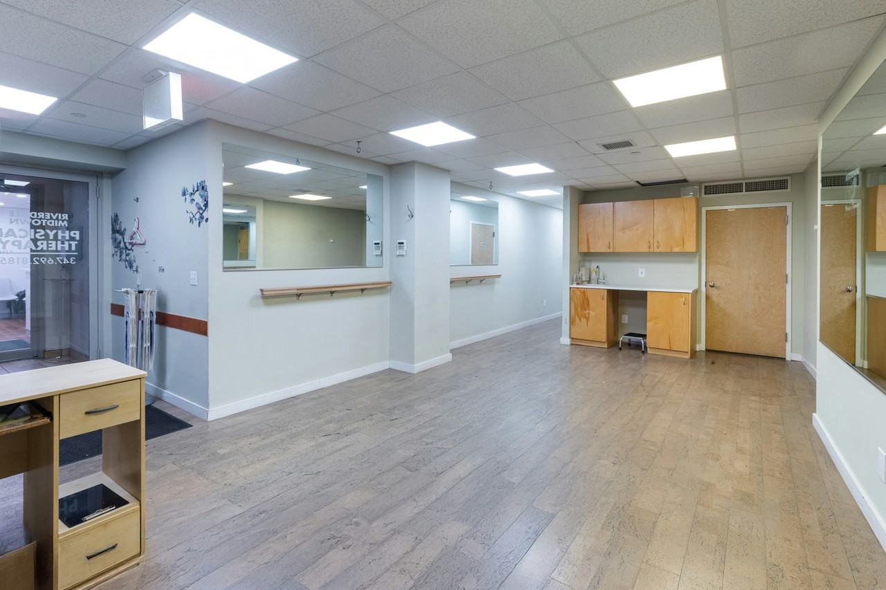 3534 Riverdale Ave #CF2 - Photo 5 of 14