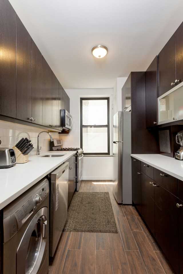 235 Lexington Ave #8 - Photo 3 of 6