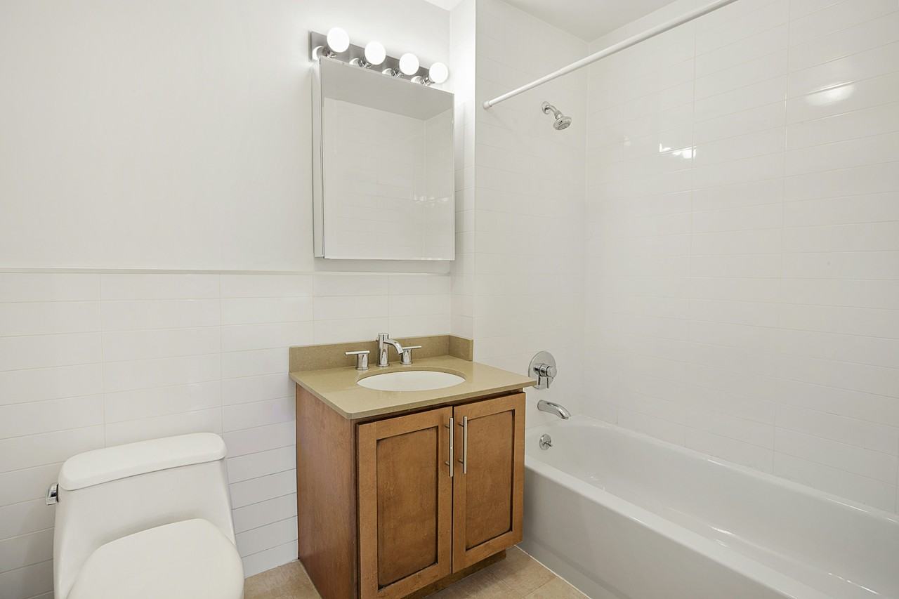 310 W 120th St #3K - Photo 5 of 9