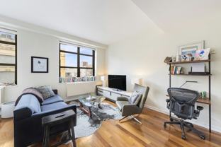 80 Metropolitan Ave #5R - Photo 1 of 1