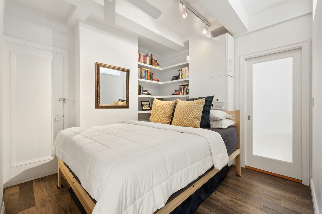 245 W 104th St #7A - Photo 3 of 4