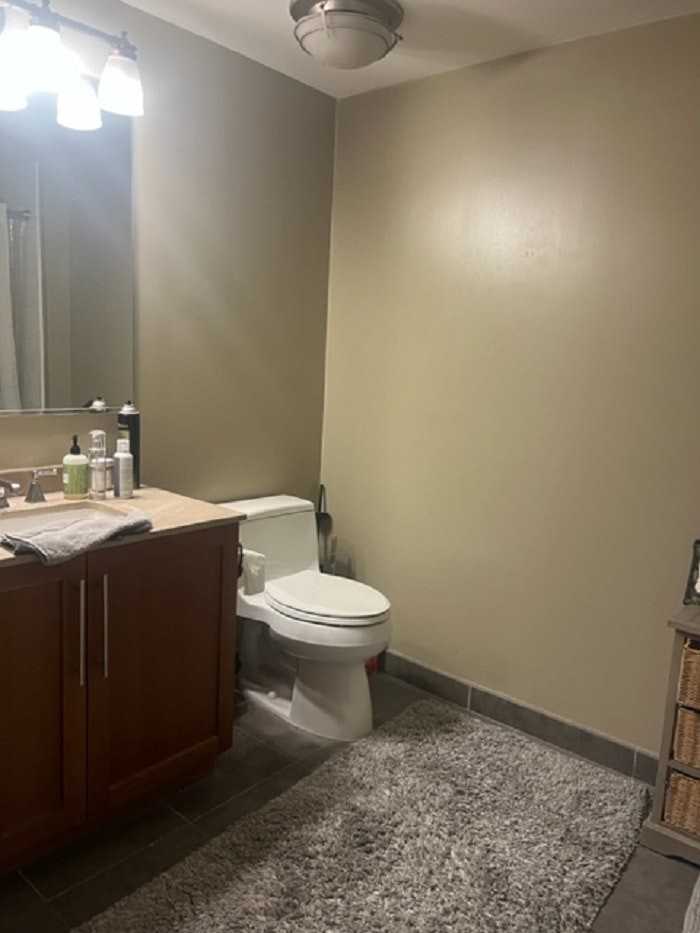 800 Jackson St #405 - Photo 7 of 8
