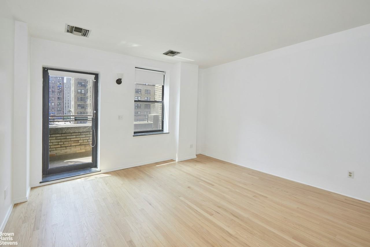 253 W 73rd St #7C