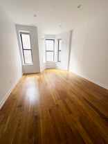 593 President St #2L - Photo 1 of 1