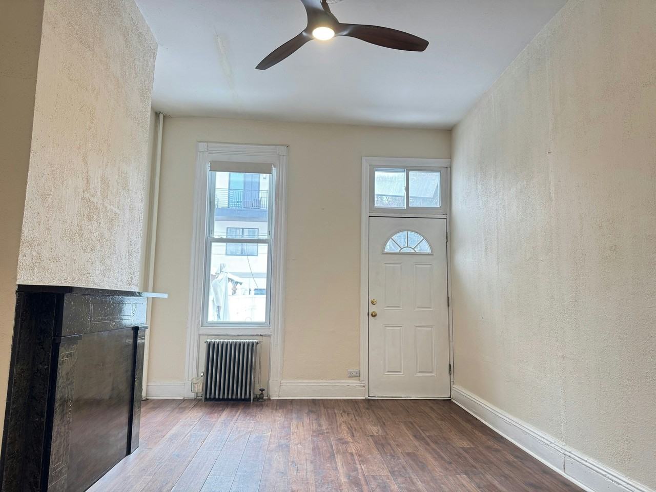 456 Harman St #1 - Photo 4 of 6