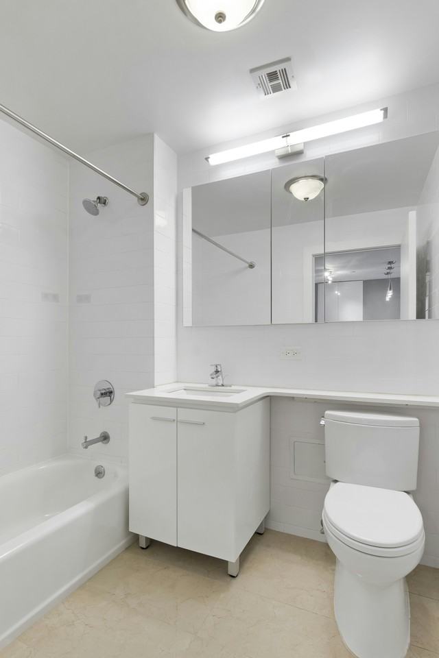 48 E 132nd St #PHC - Photo 7 of 10