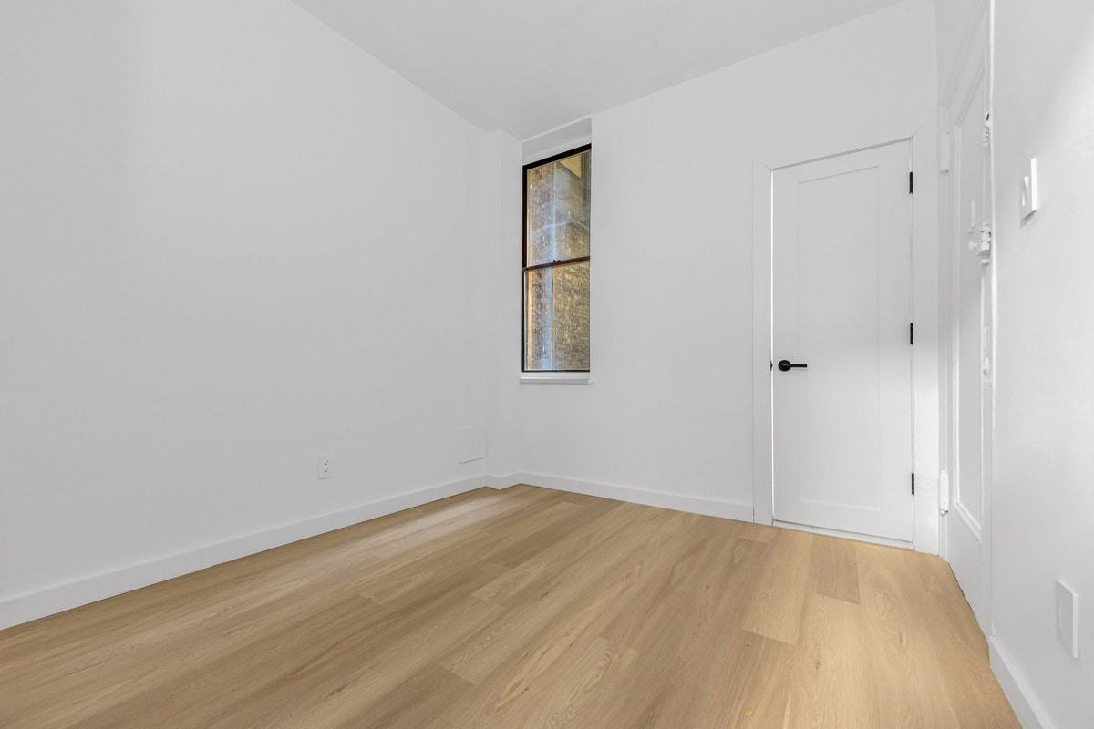 531 E 83rd St #1C - Photo 3 of 6