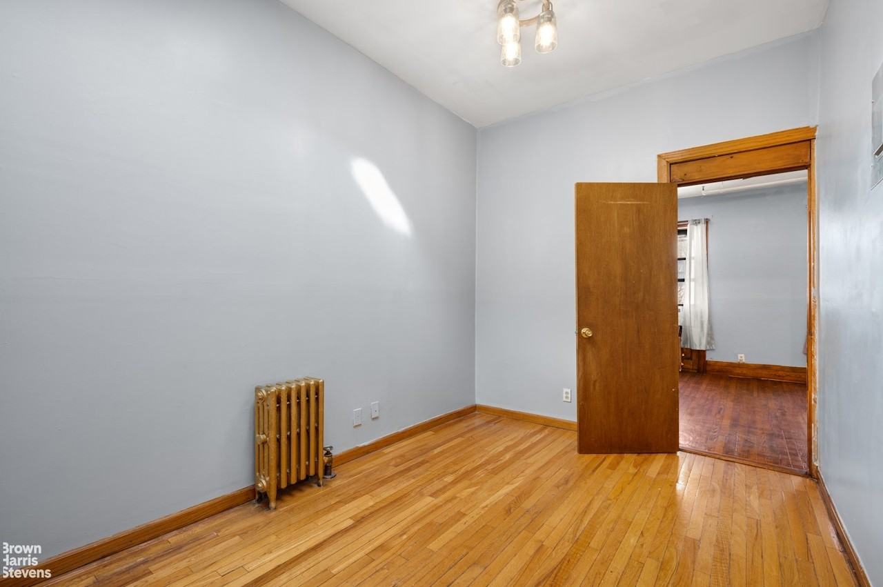 552 W 150th St #4 - Photo 3 of 6