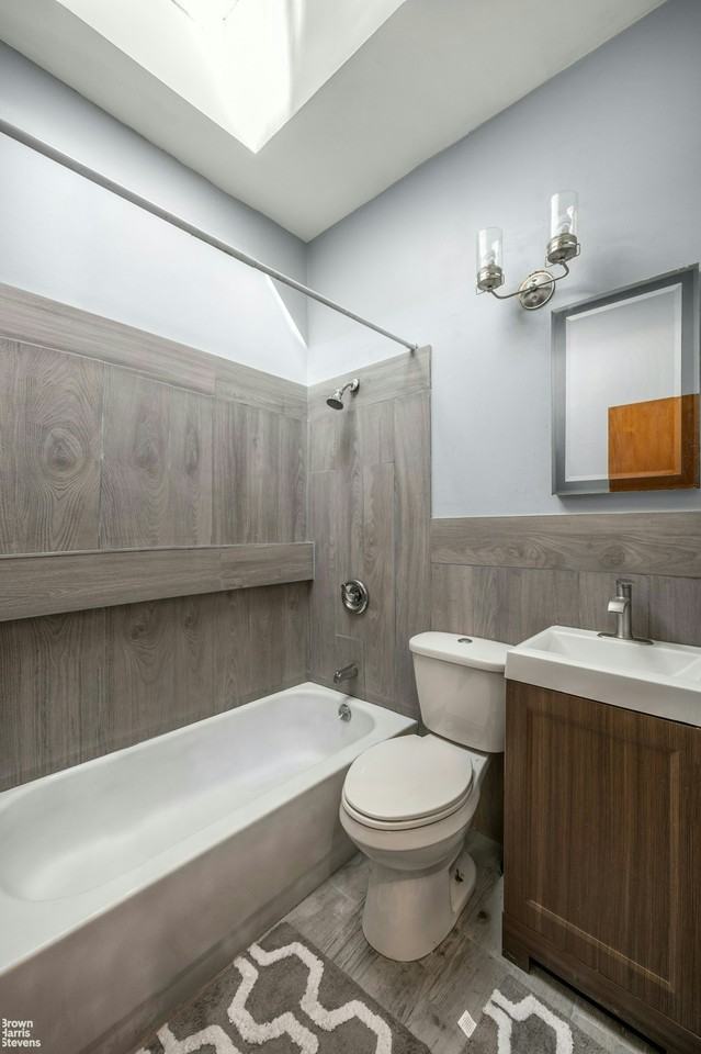 552 W 150th St #4 - Photo 4 of 6