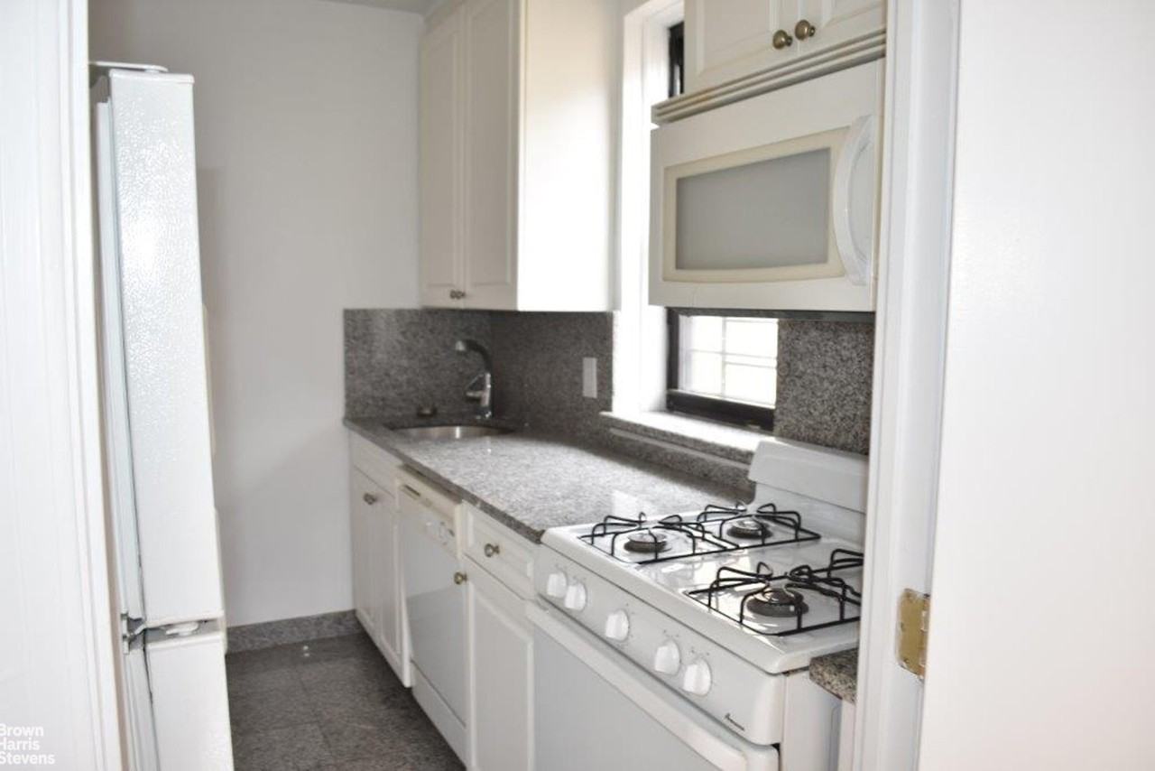 205 Pinehurst Ave #6E - Photo 7 of 9