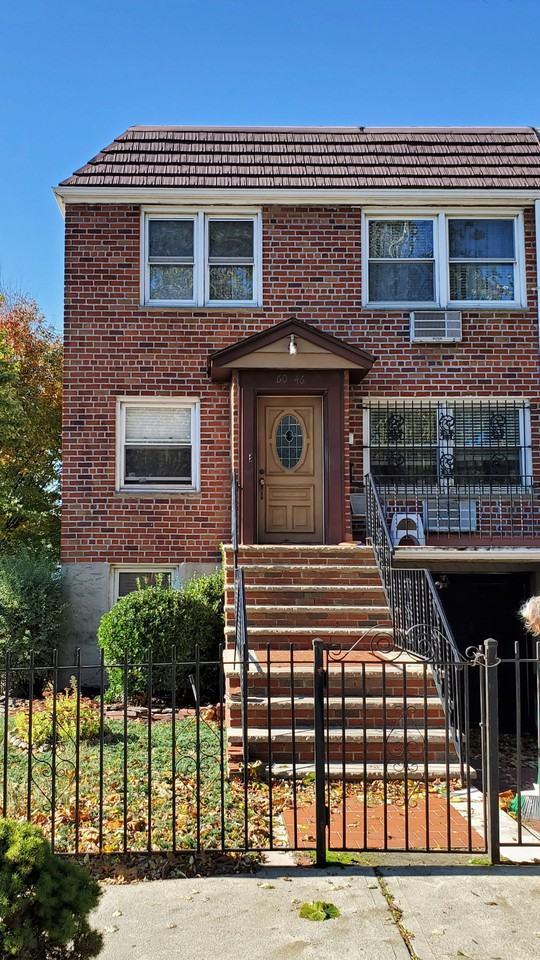 60 -46 69TH PLACE #1 - Photo 2 of 19