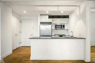 577 Baltic St #4C - Photo 1 of 1